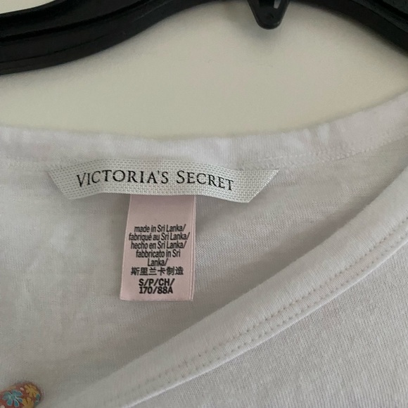 Victoria’s Secret Sleep Shirt - Picture 2 of 2